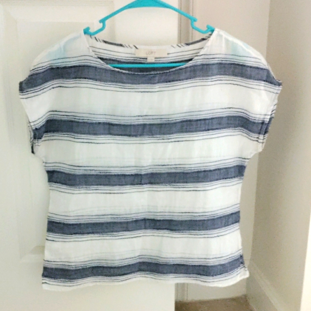 Loft Shirt Size Small